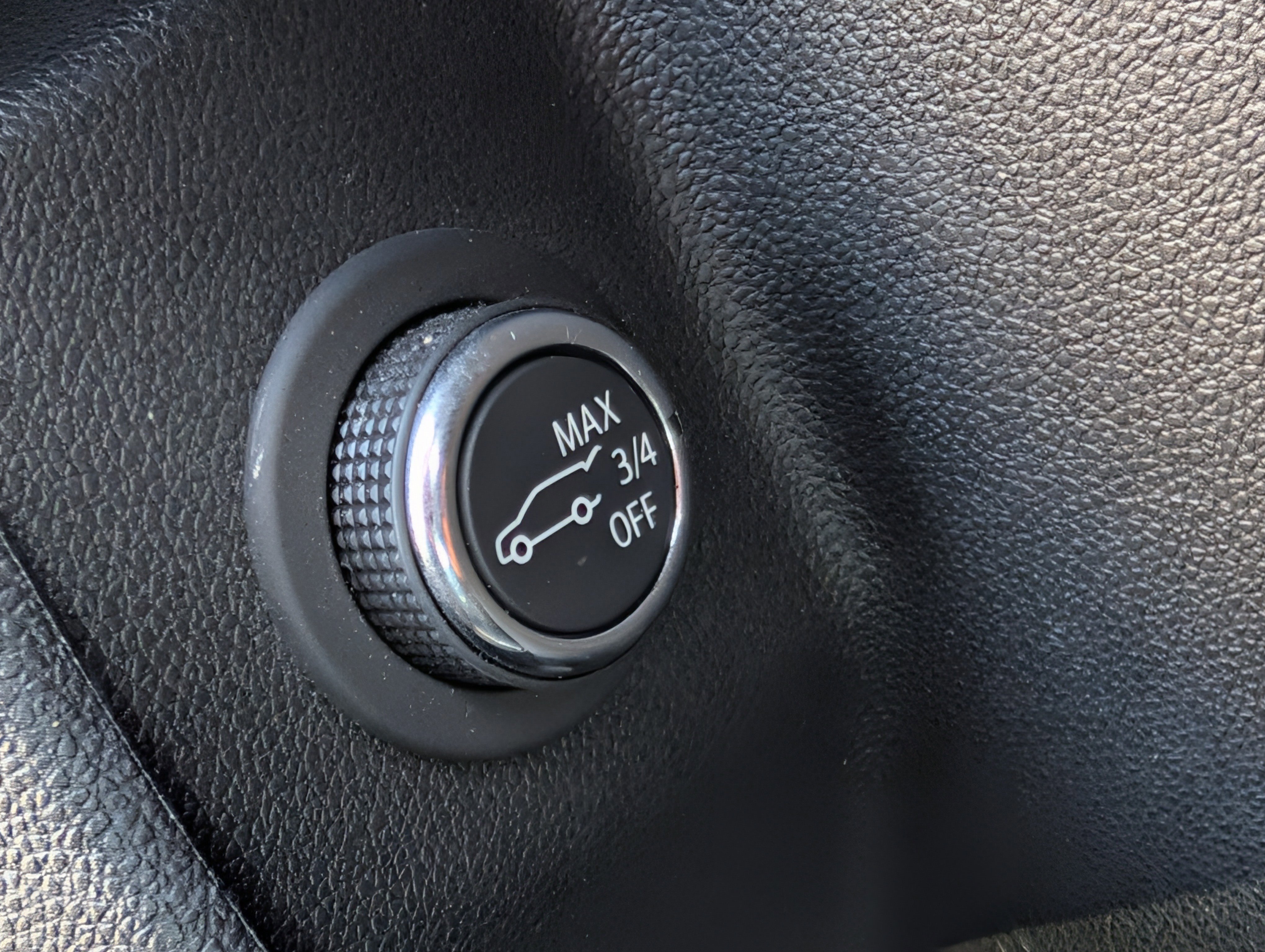 Used 2023 Cadillac XT4 Luxury w/ Cold Weather Package image 67