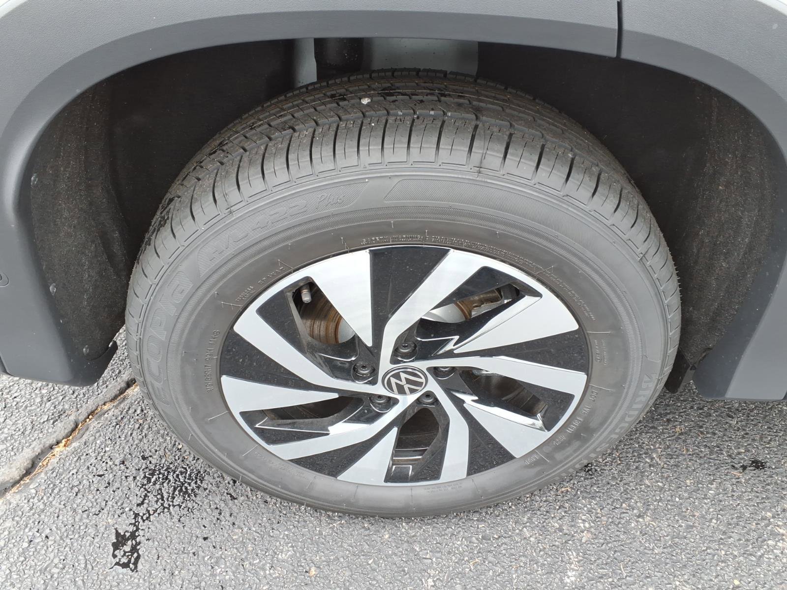 New 2026 Volkswagen Tiguan S AWD/4WD image 7