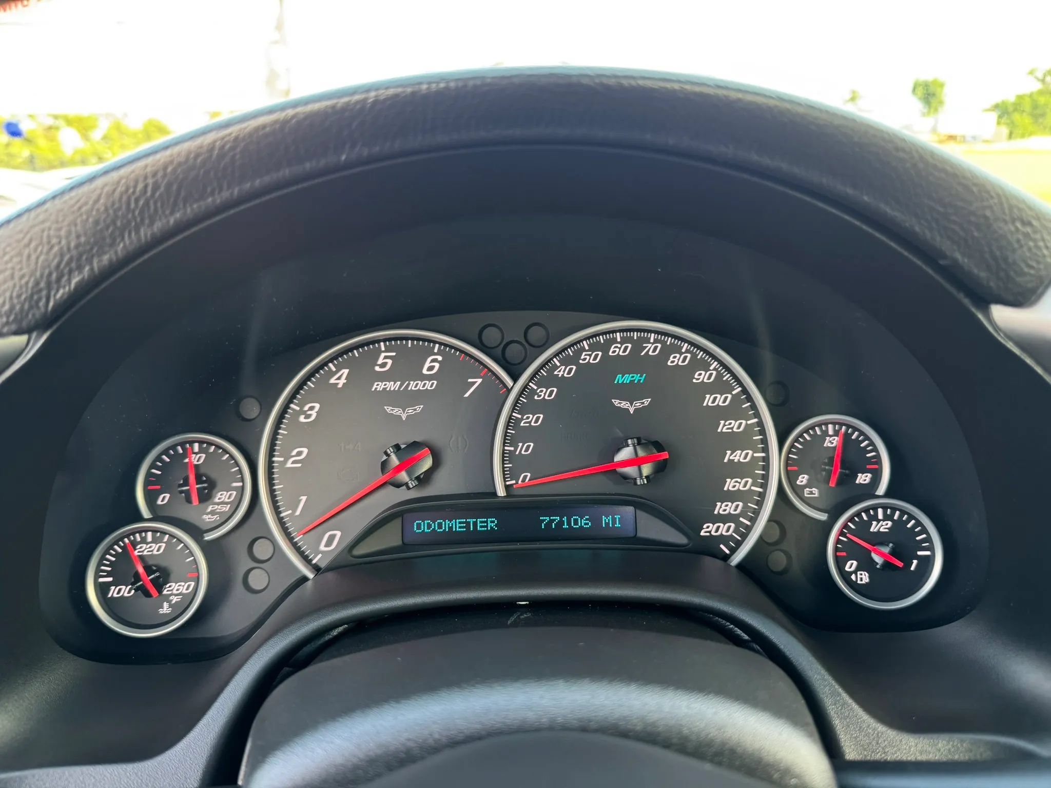 Used 2005 Chevrolet Corvette Coupe w/ Preferred Equipment Group RWD image 26