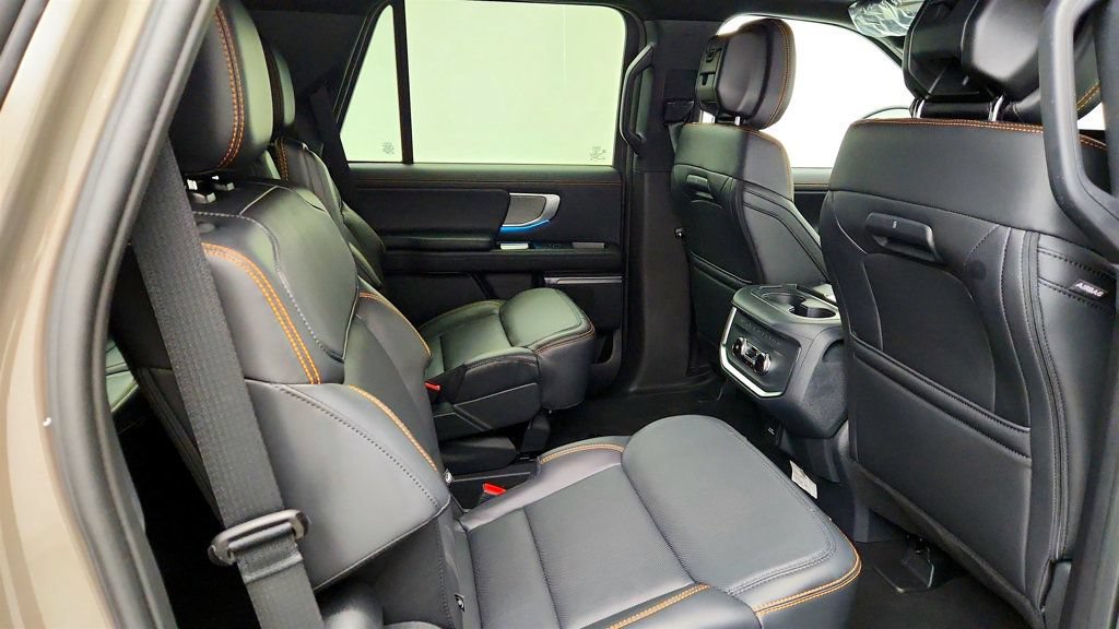 Used 2026 Ford Expedition Tremor AWD/4WD image 26