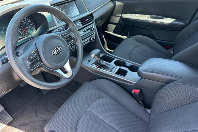 Used 2018 Kia Optima LX FWD image 9