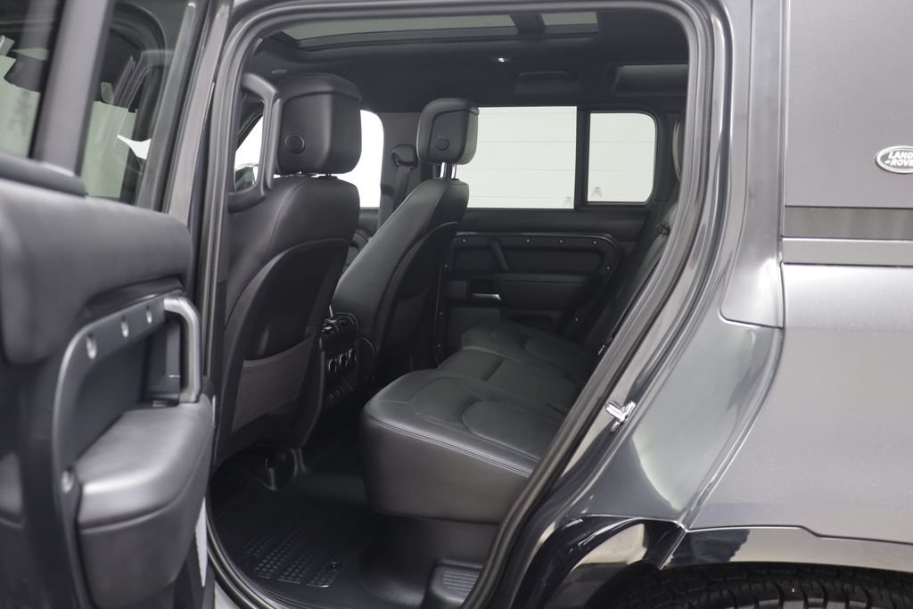Used 2023 Land Rover Defender 110 Carpathian Edition AWD/4WD image 15