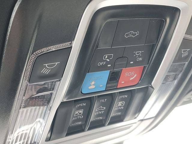 New 2026 RAM 2500 Laramie AWD/4WD image 31