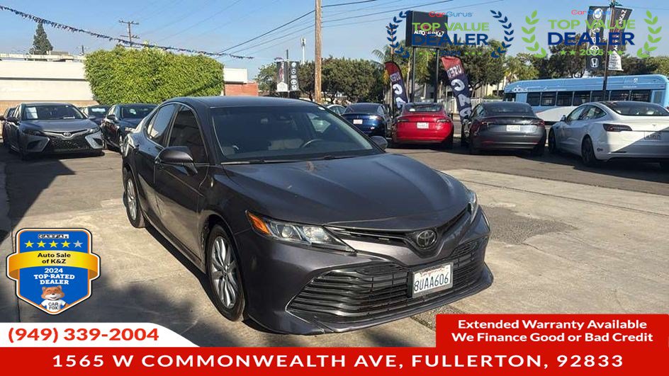 Used 2020 Toyota Camry LE FWD image 11