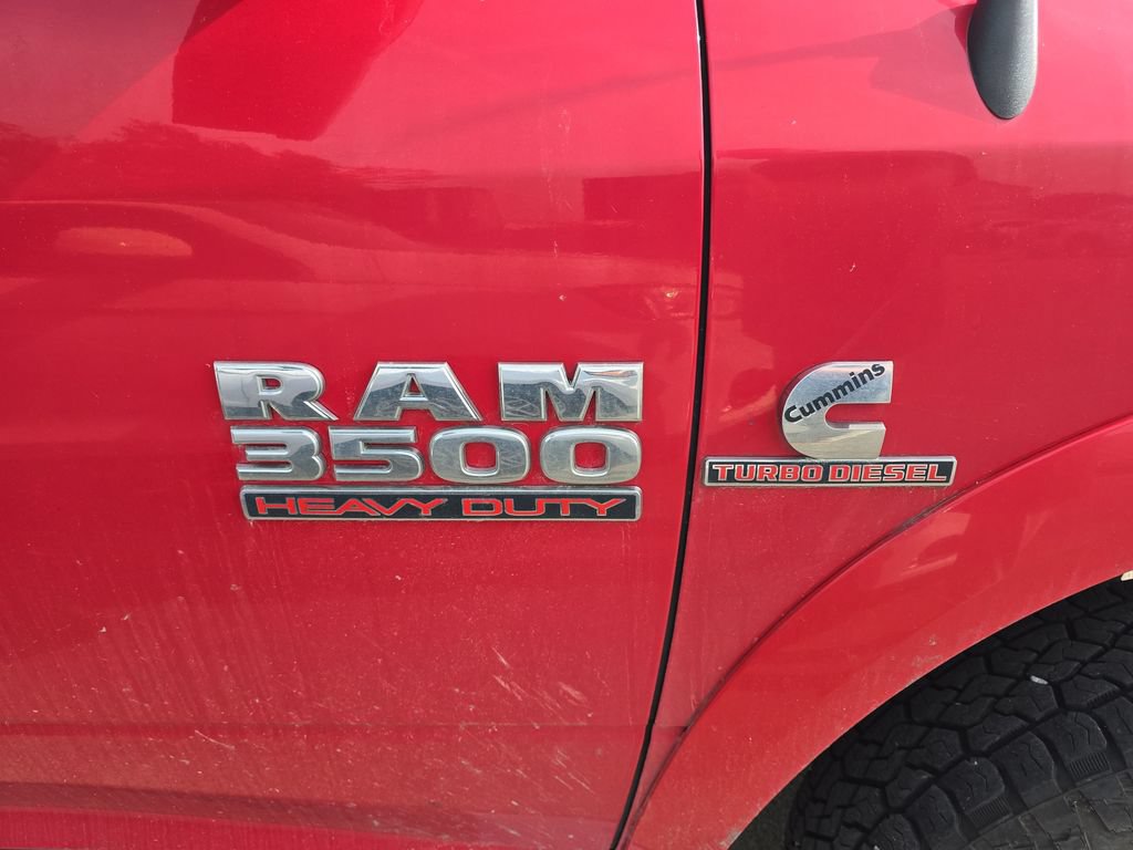 Used 2014 RAM 3500 Tradesman w/ Chrome Appearance Group AWD/4WD image 6