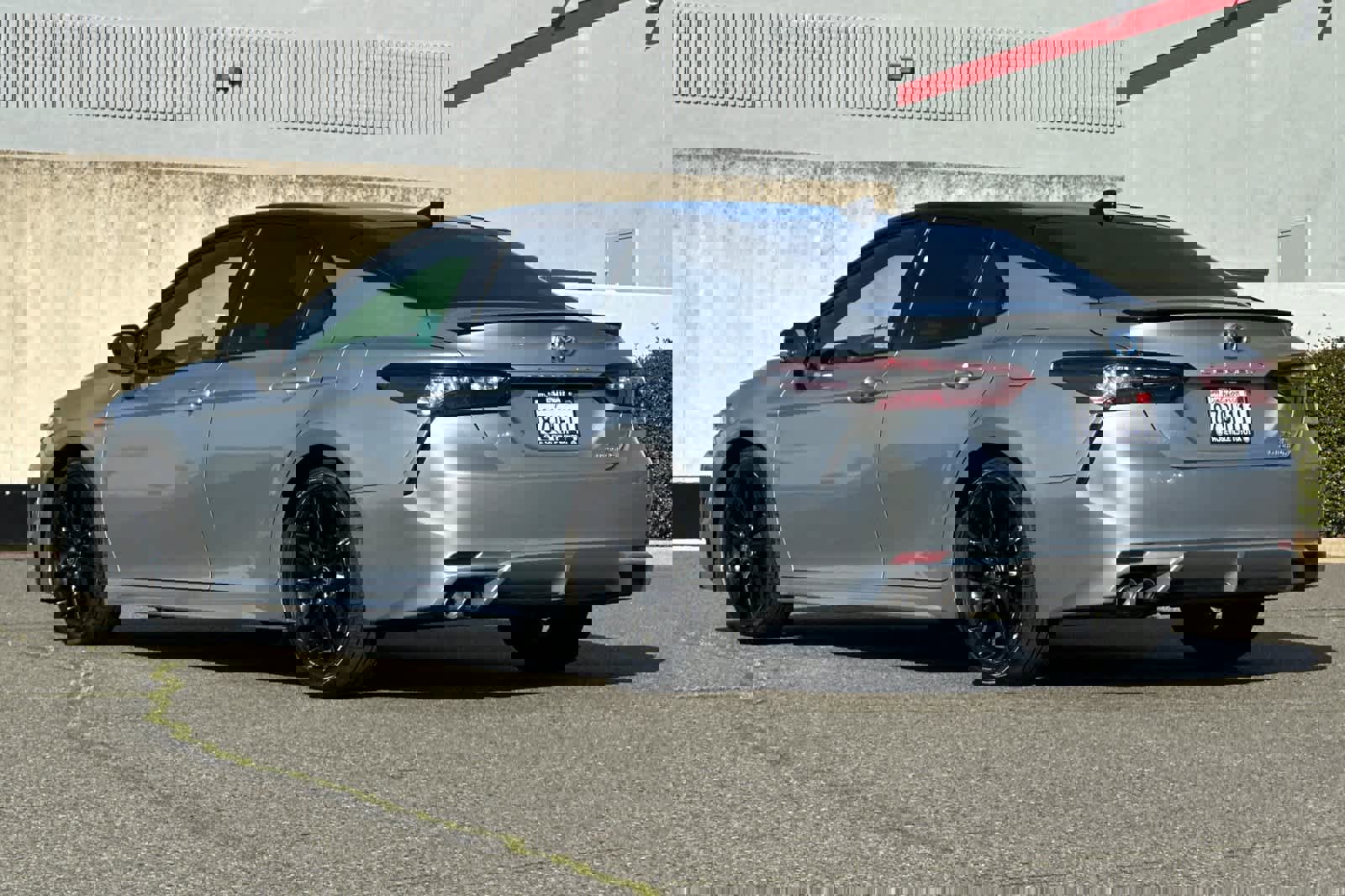 Used 2022 Toyota Camry XSE image 7