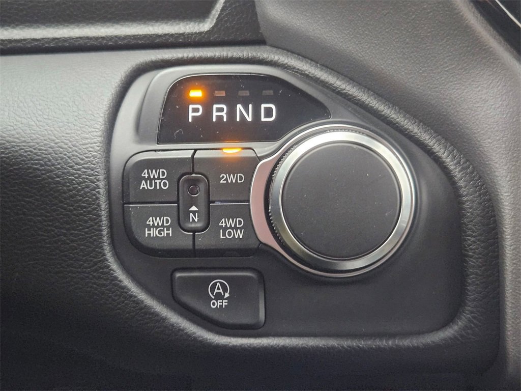 New 2026 RAM 1500 4x4 Crew Cab image 28