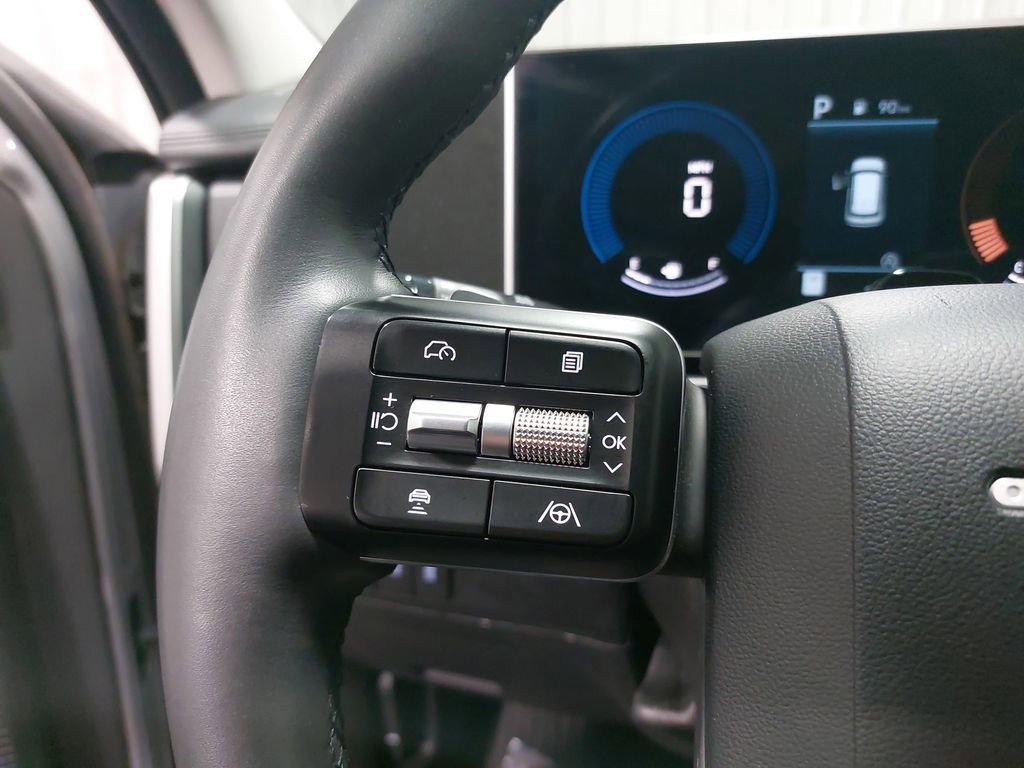 Used 2025 Hyundai Santa Fe SEL image 19