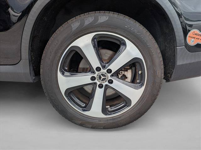Used 2019 Mercedes-Benz GLC 350e 4MATIC image 16