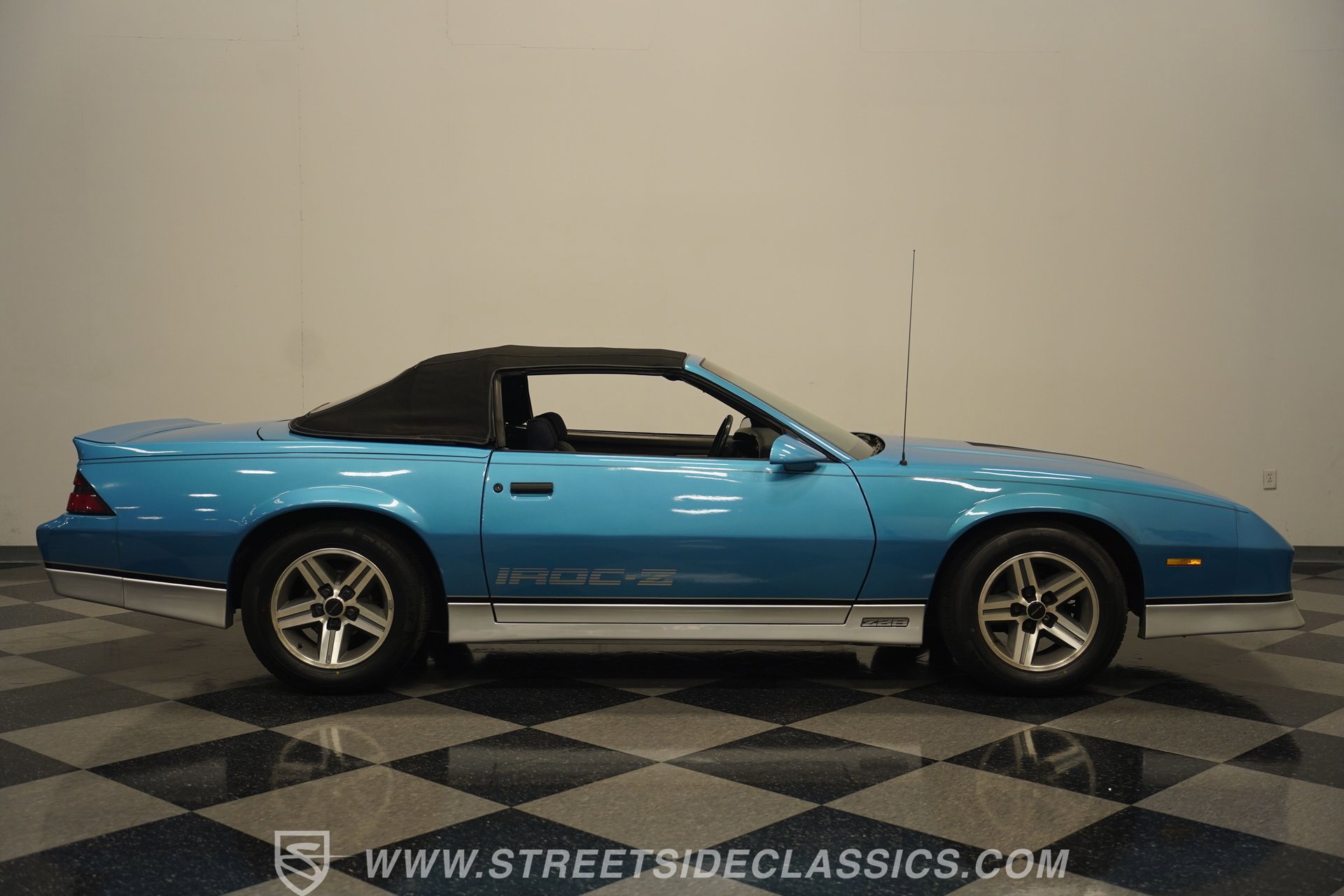 Used 1988 Chevrolet Camaro RS image 17