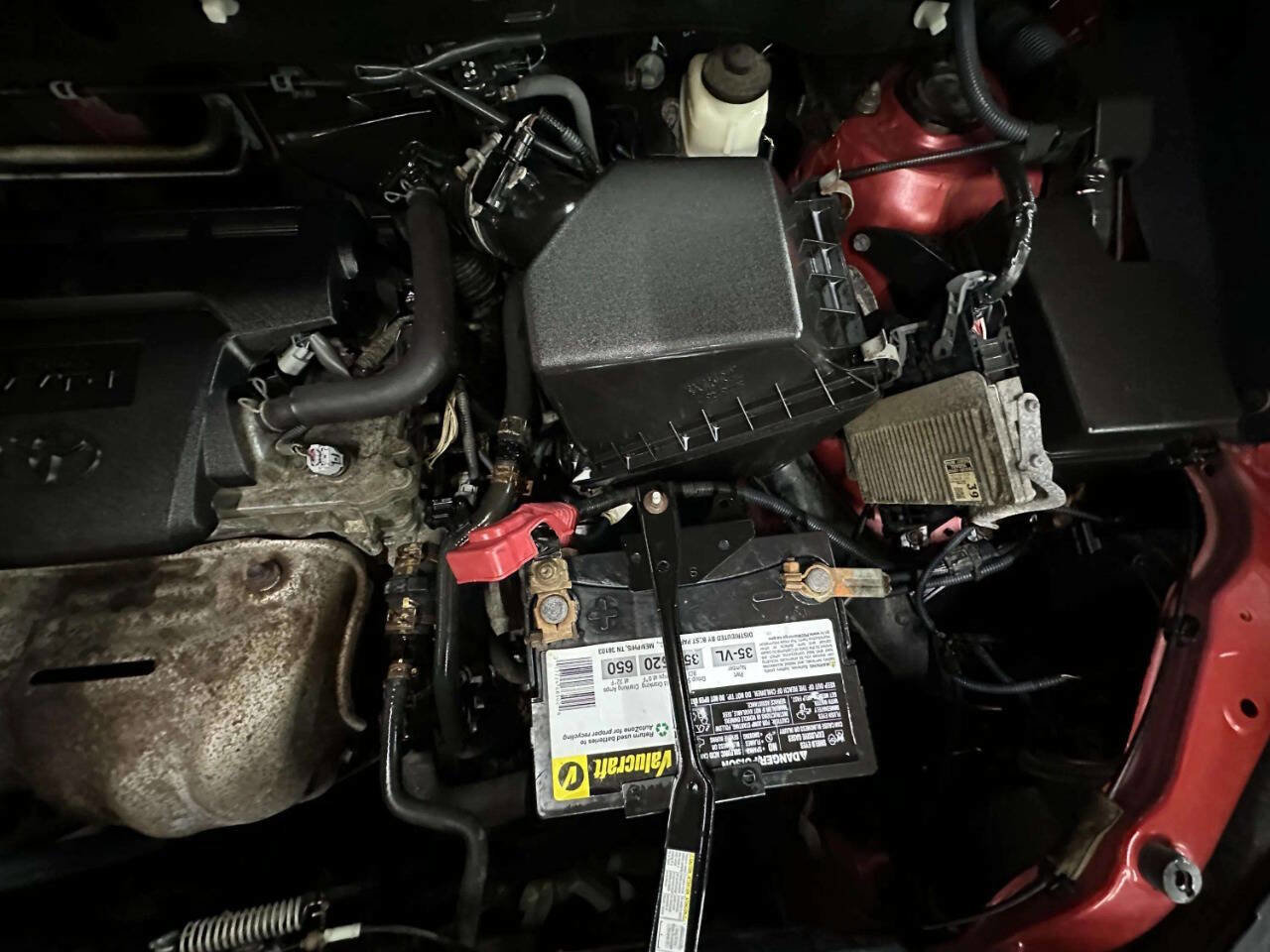 Used 2014 Toyota RAV4 Limited w/ Technology Package image 32