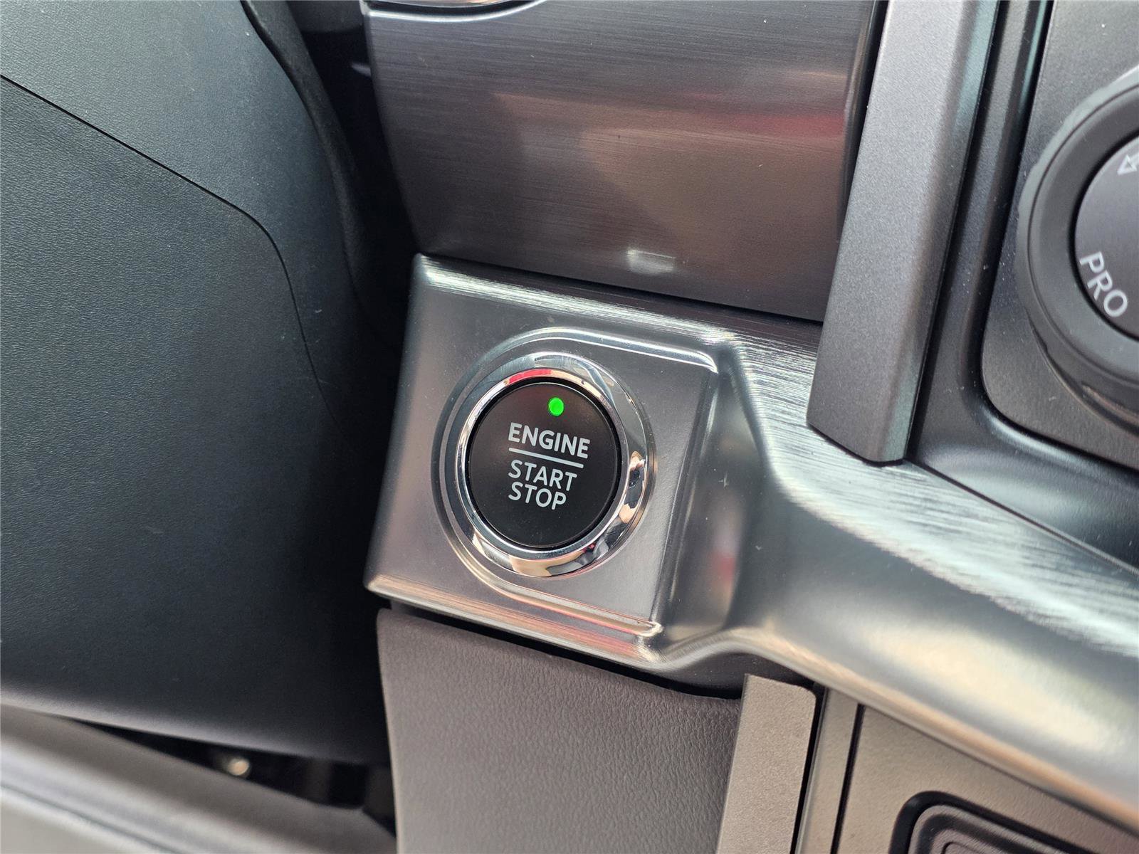 Used 2022 Ford F150 Lariat w/ Equipment Group 501A Mid image 26