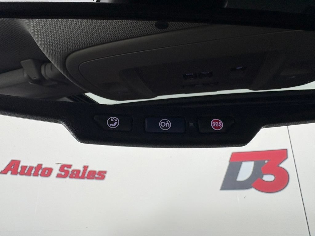 Used 2015 GMC Sierra 2500 SLT w/ Duramax Plus Package AWD/4WD image 36
