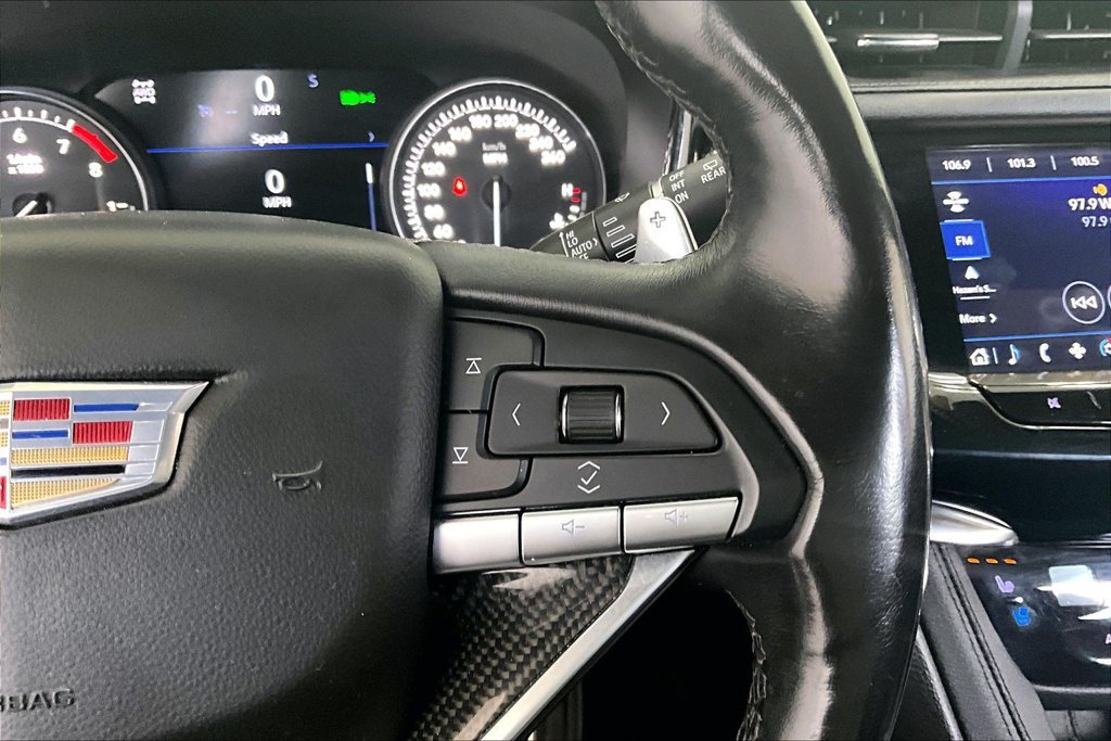 Used 2022 Cadillac XT6 Sport w/ Technology Package AWD/4WD image 12