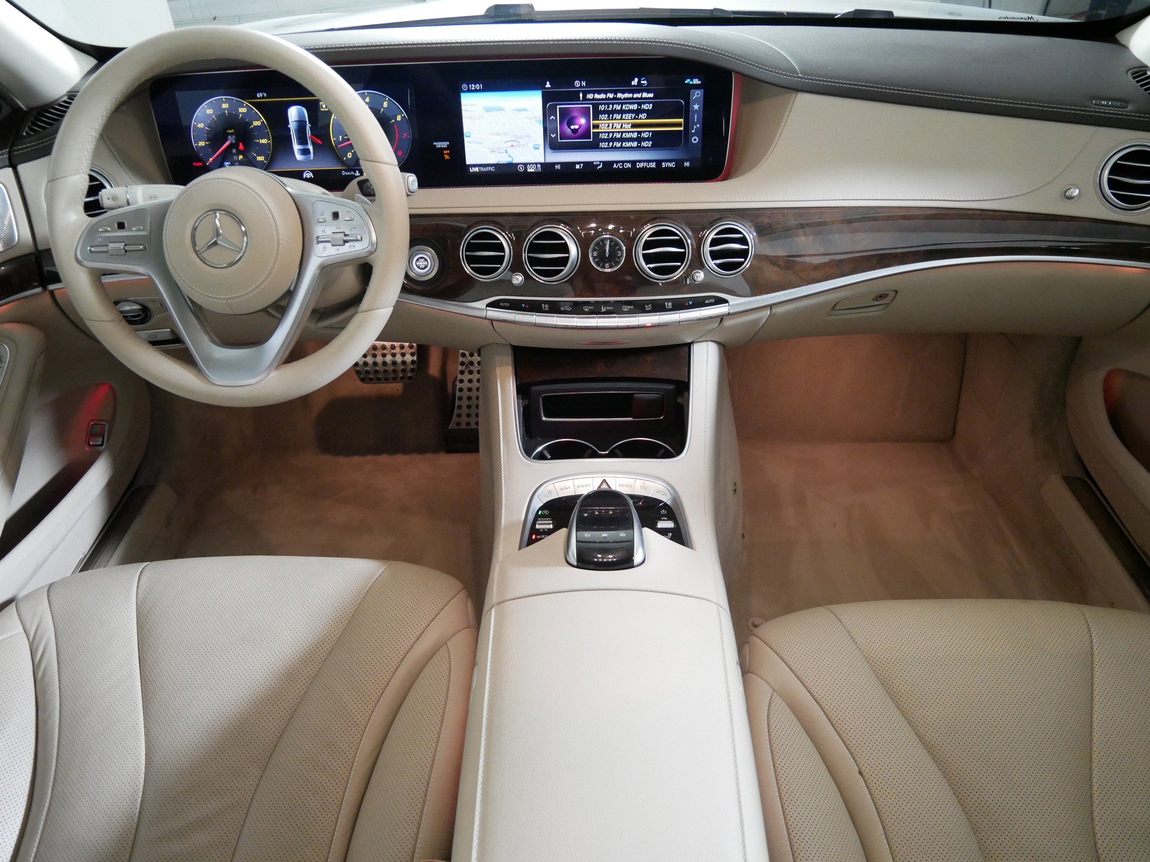 Used 2019 Mercedes-Benz S 450 Sedan image 10