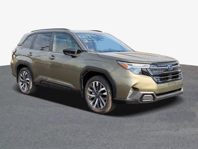 Used 2025 Subaru Forester Touring AWD/4WD image 4