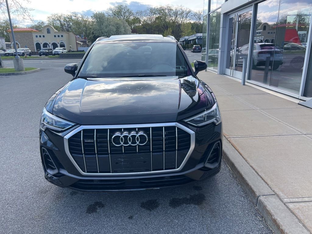 Used 2025 Audi Q3 2.0T Premium w/ Convenience Package AWD/4WD image 48