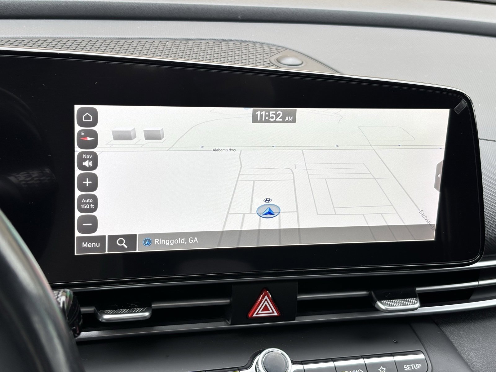 Used 2023 Hyundai Elantra SEL w/ Convenience Package image 9