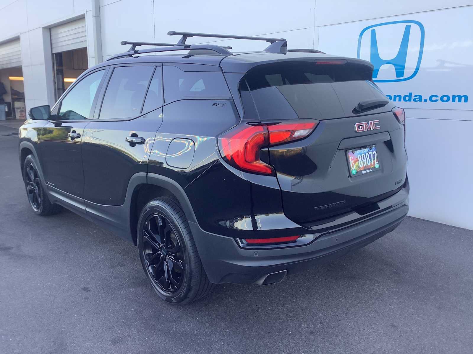 Used 2020 GMC Terrain SLT w/ Preferred Package AWD/4WD image 4