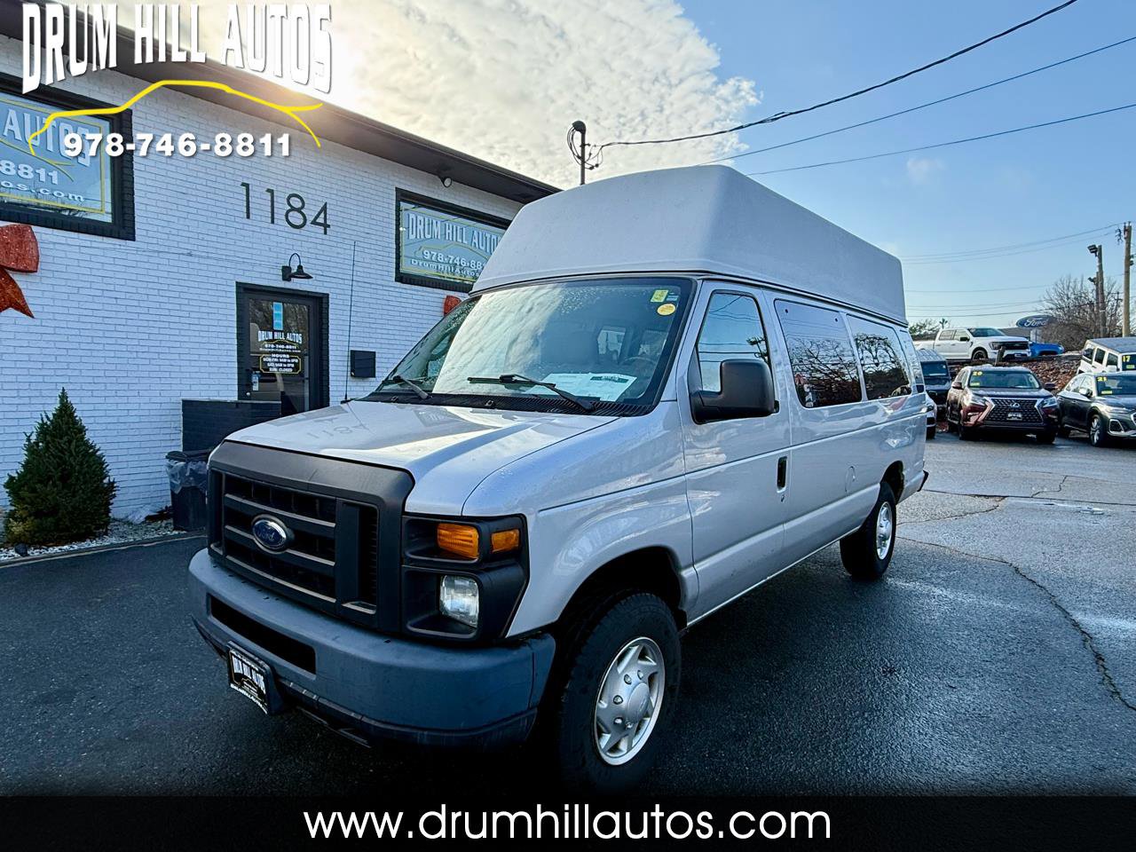 Used 2012 Ford E-350 and Econoline 350 Extended Super Duty w/ PWR Group