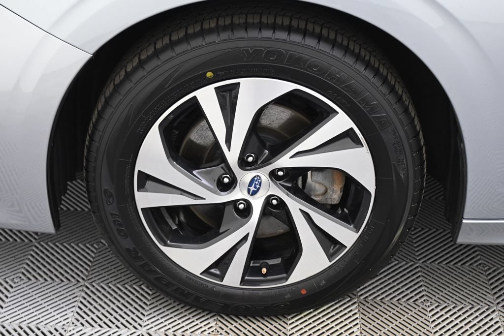 Used 2022 Subaru Legacy Premium AWD/4WD image 15