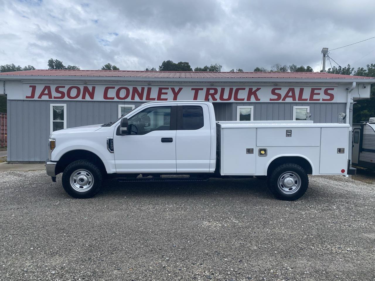 Used 2018 Ford F350 XL AWD/4WD image 1
