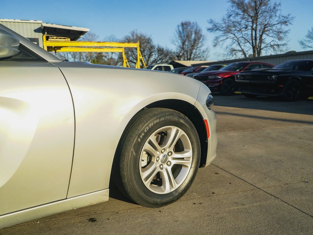 Used 2022 Dodge Charger SXT image 28