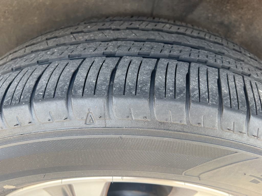 Used 2023 Subaru Ascent Premium w/ Convenience Package AWD/4WD image 43