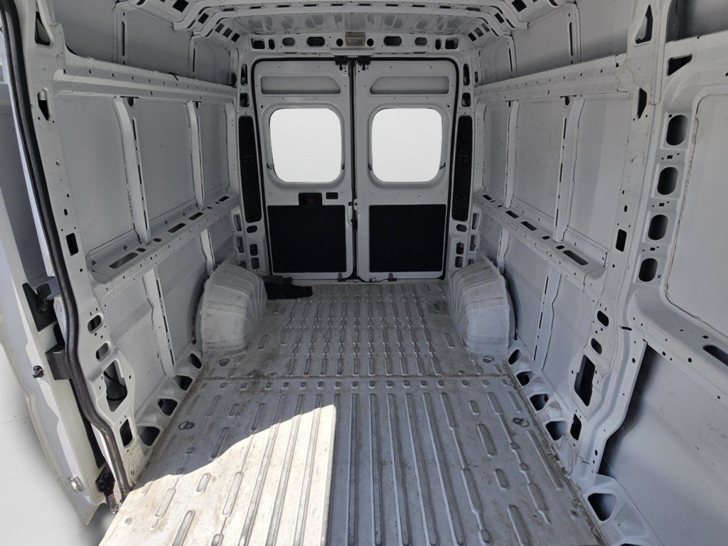 Used 2025 RAM ProMaster 2500 FWD image 24