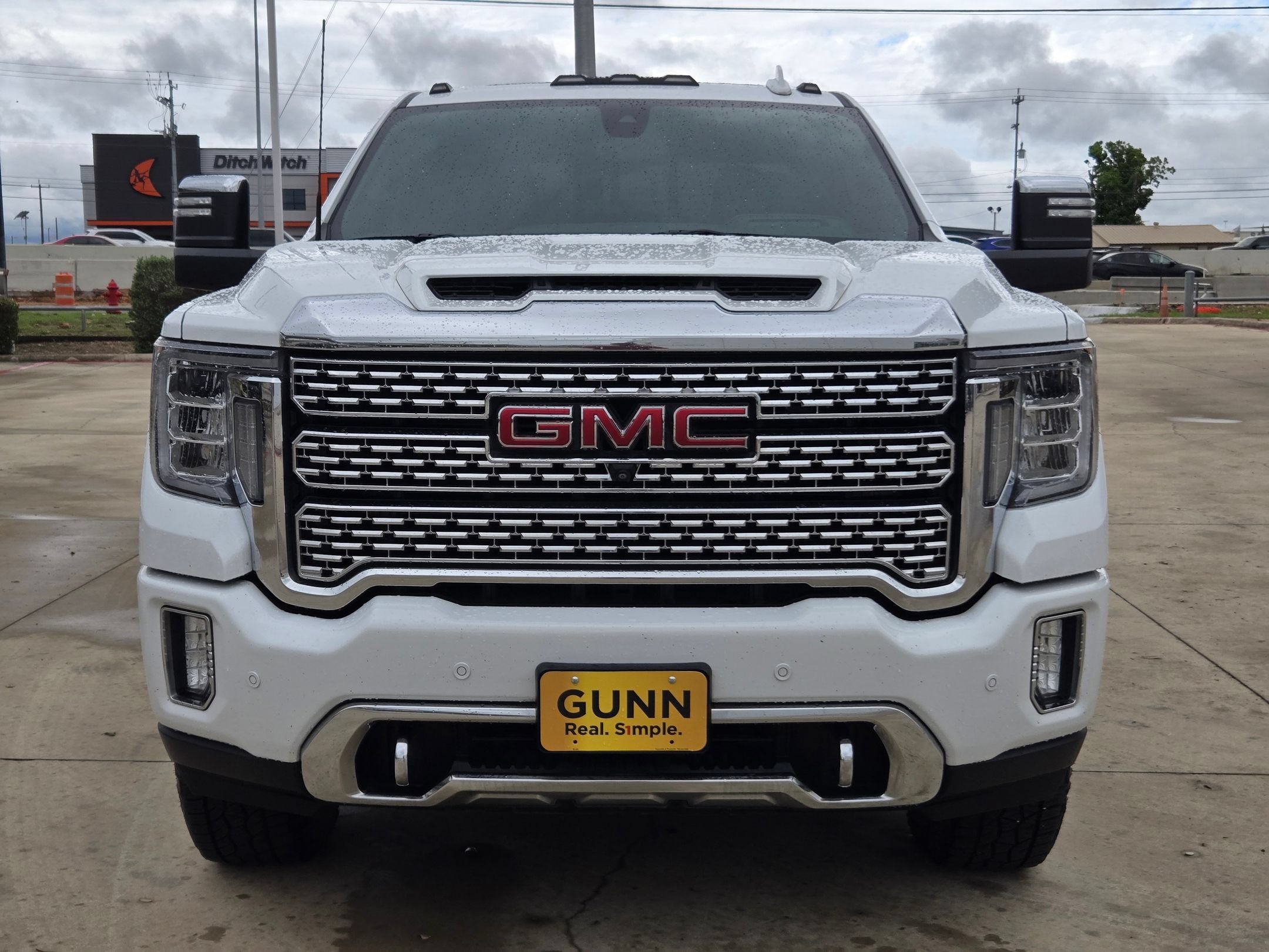 Certified 2020 GMC Sierra 2500 Denali w/ Denali Ultimate Package AWD/4WD image 2