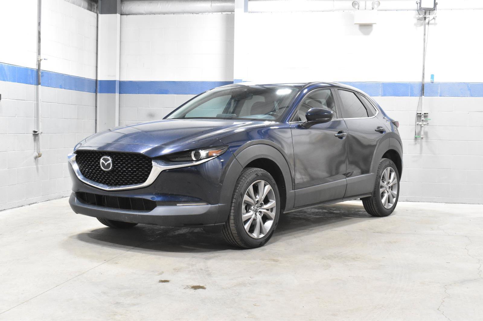 Used 2020 MAZDA CX-30 FWD w/ Preferred Package image 2