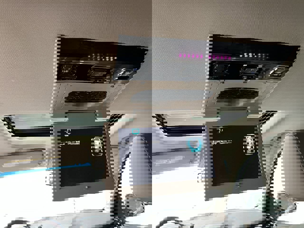 Used 2015 Chevrolet Tahoe LTZ AWD/4WD image 8