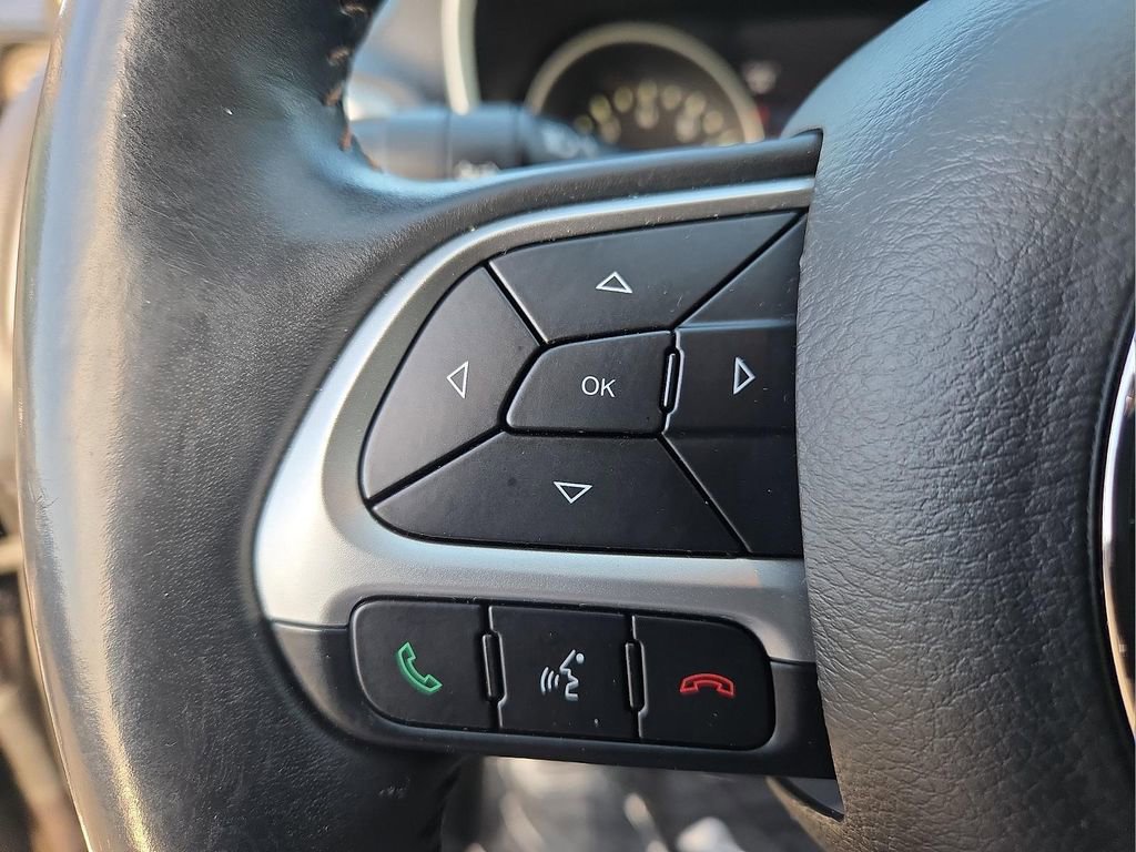 Used 2018 Jeep Compass Latitude w/ Popular Equipment Group image 22