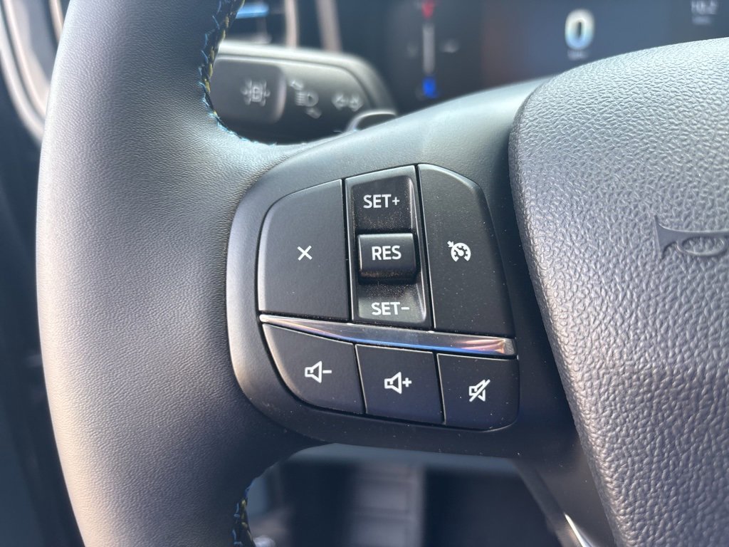 New 2025 Ford Maverick Lobo image 14