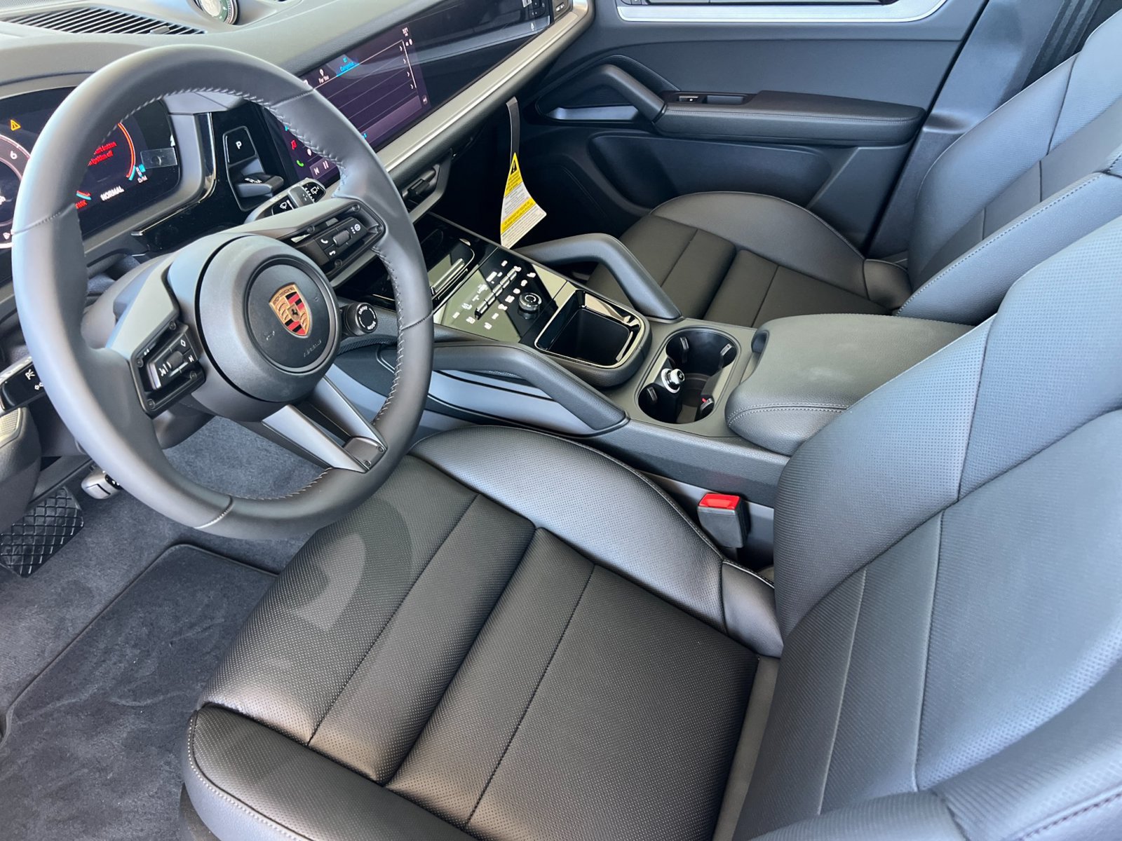 New 2026 Porsche Cayenne AWD/4WD image 4