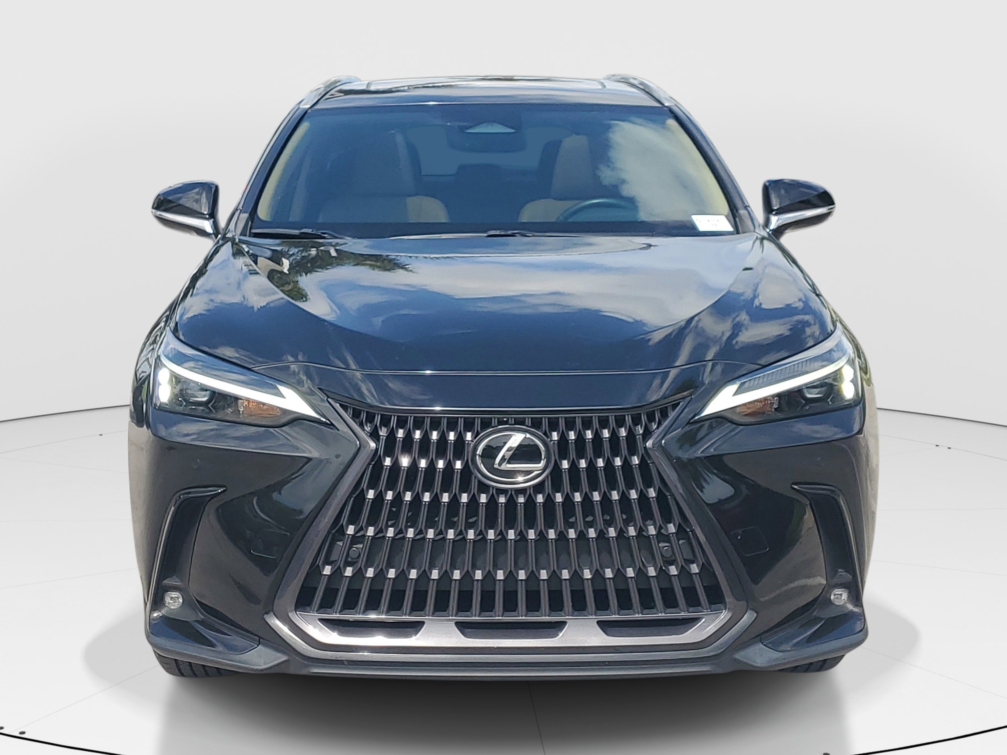 Used 2023 Lexus NX 250 FWD image 3