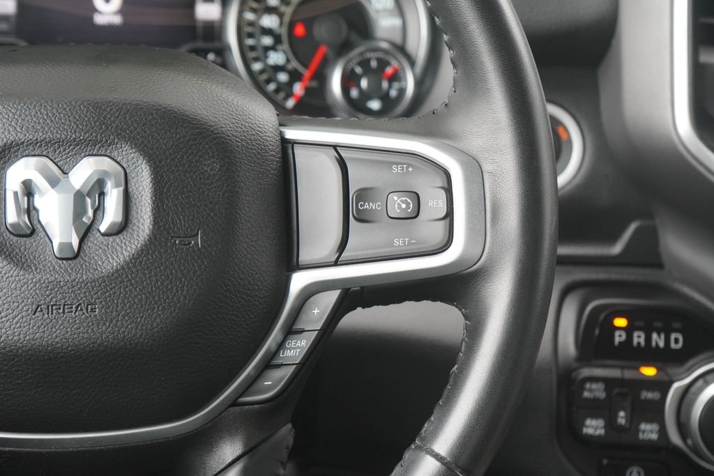 Used 2022 RAM 1500 Big Horn AWD/4WD image 17