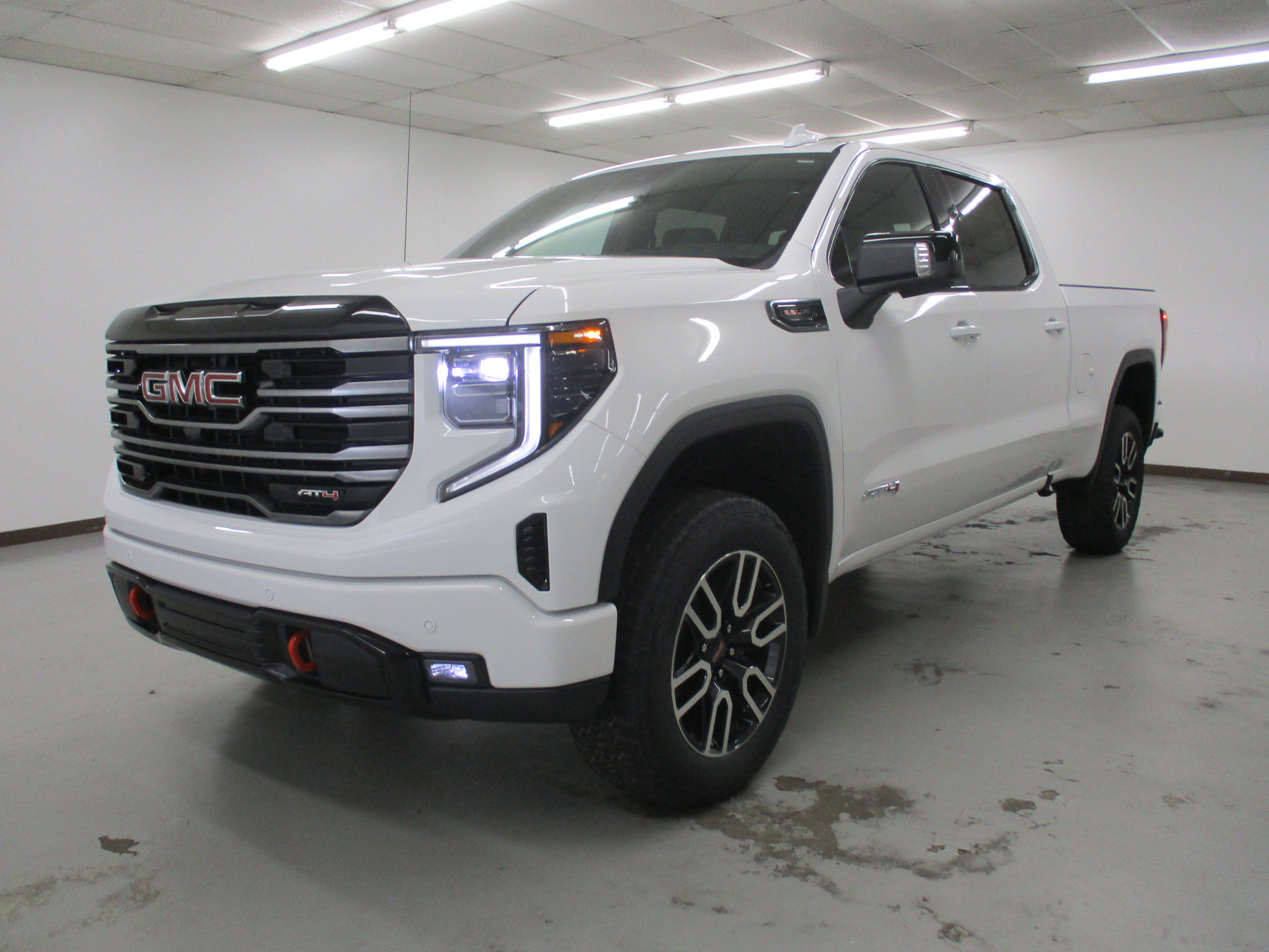 New 2026 GMC Sierra 1500 AT4 w/ AT4 Premium Package