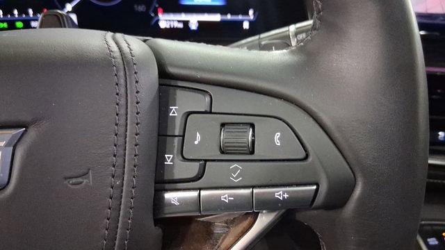 Used 2022 Cadillac Escalade Sport Platinum w/ Heavy-Duty Trailer Package image 31