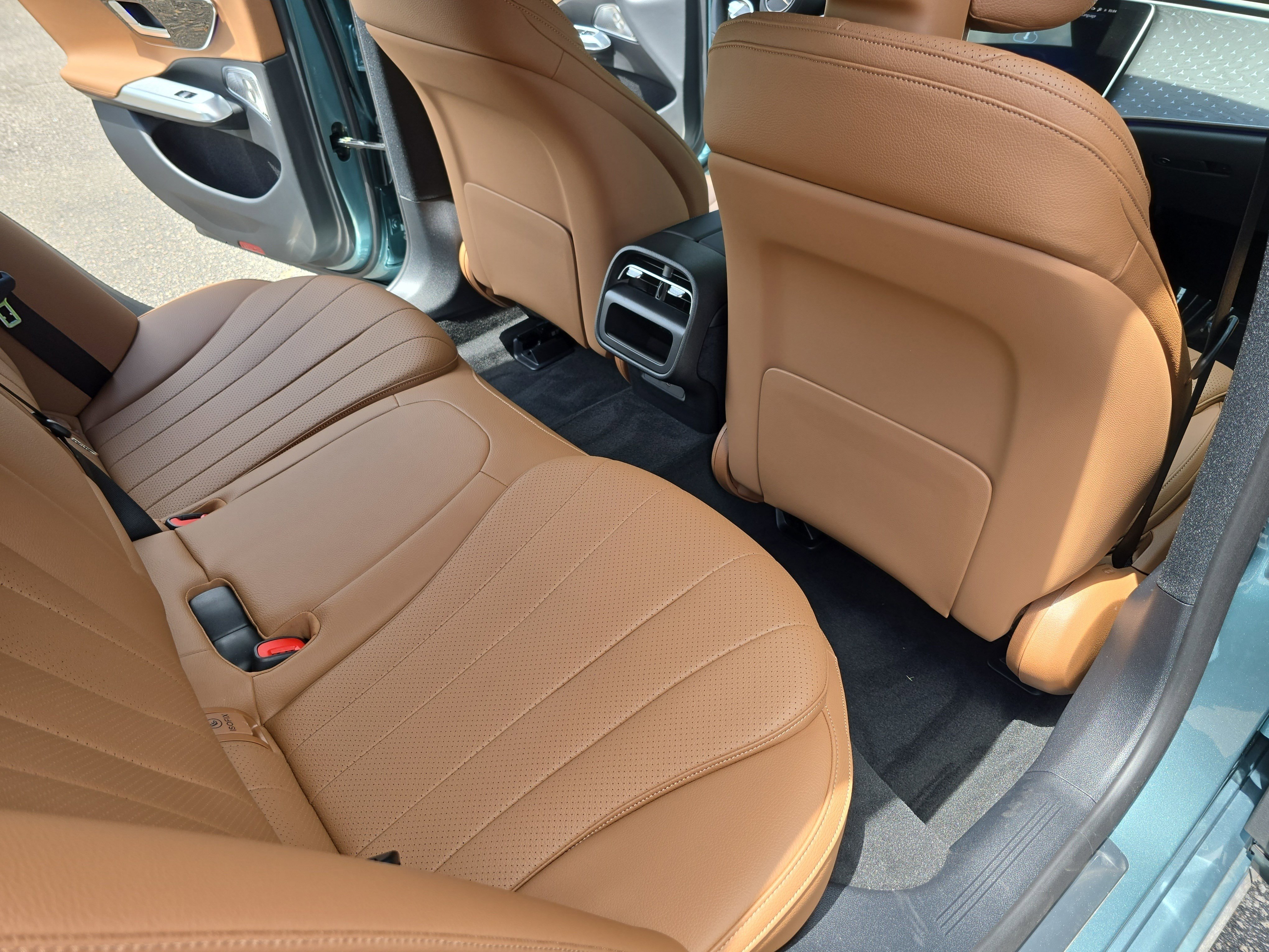 New 2026 Mercedes-Benz E 350 Sedan image 11