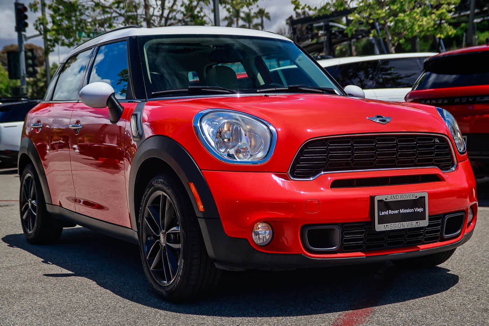 Used 2012 MINI Cooper Countryman S FWD image 3