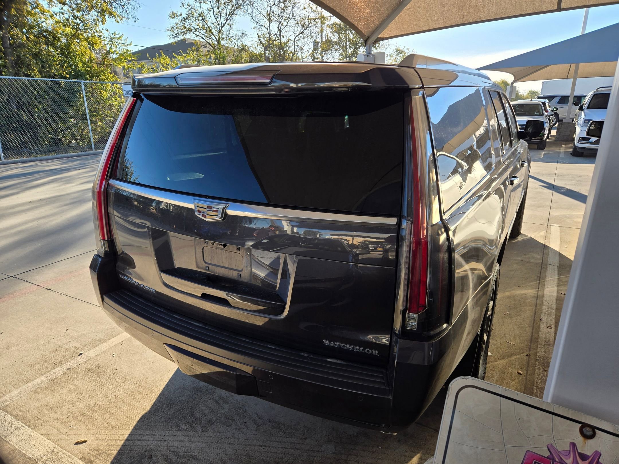 Used 2015 Cadillac Escalade ESV Premium image 5