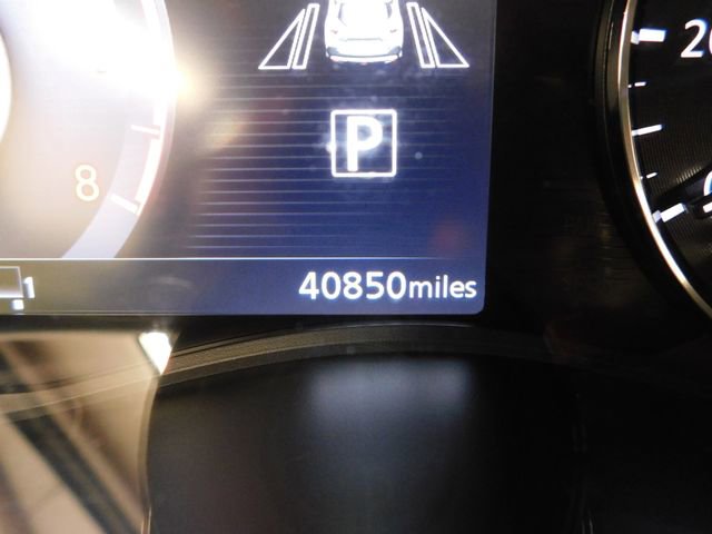 Used 2022 Nissan Kicks SV image 29