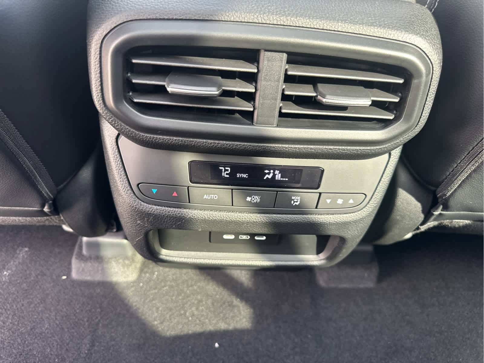 New 2025 Honda Pilot Touring image 48