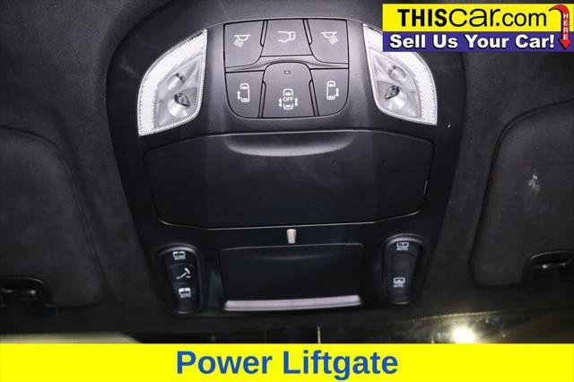 Used 2025 Chrysler Pacifica Pinnacle FWD image 25