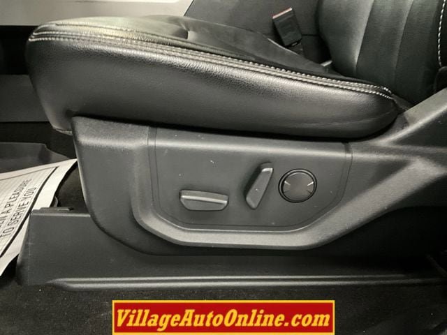 Used 2020 Ford F150 Lariat w/ Equipment Group 502A Luxury AWD/4WD image 26