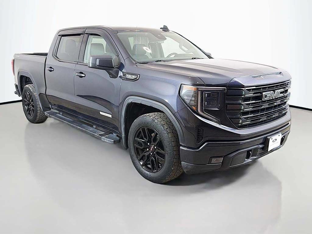 Used 2022 GMC Sierra 1500 Elevation w/ LPO, Elevation Black Package AWD/4WD image 43