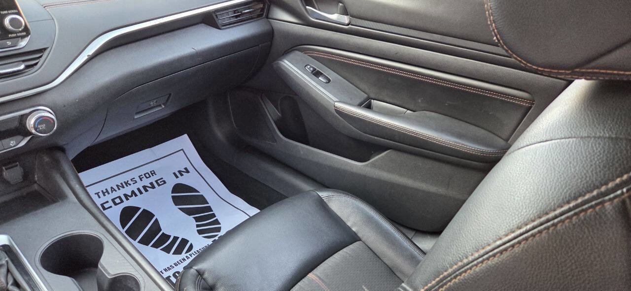 Used 2019 Nissan Altima 2.5 SR image 18