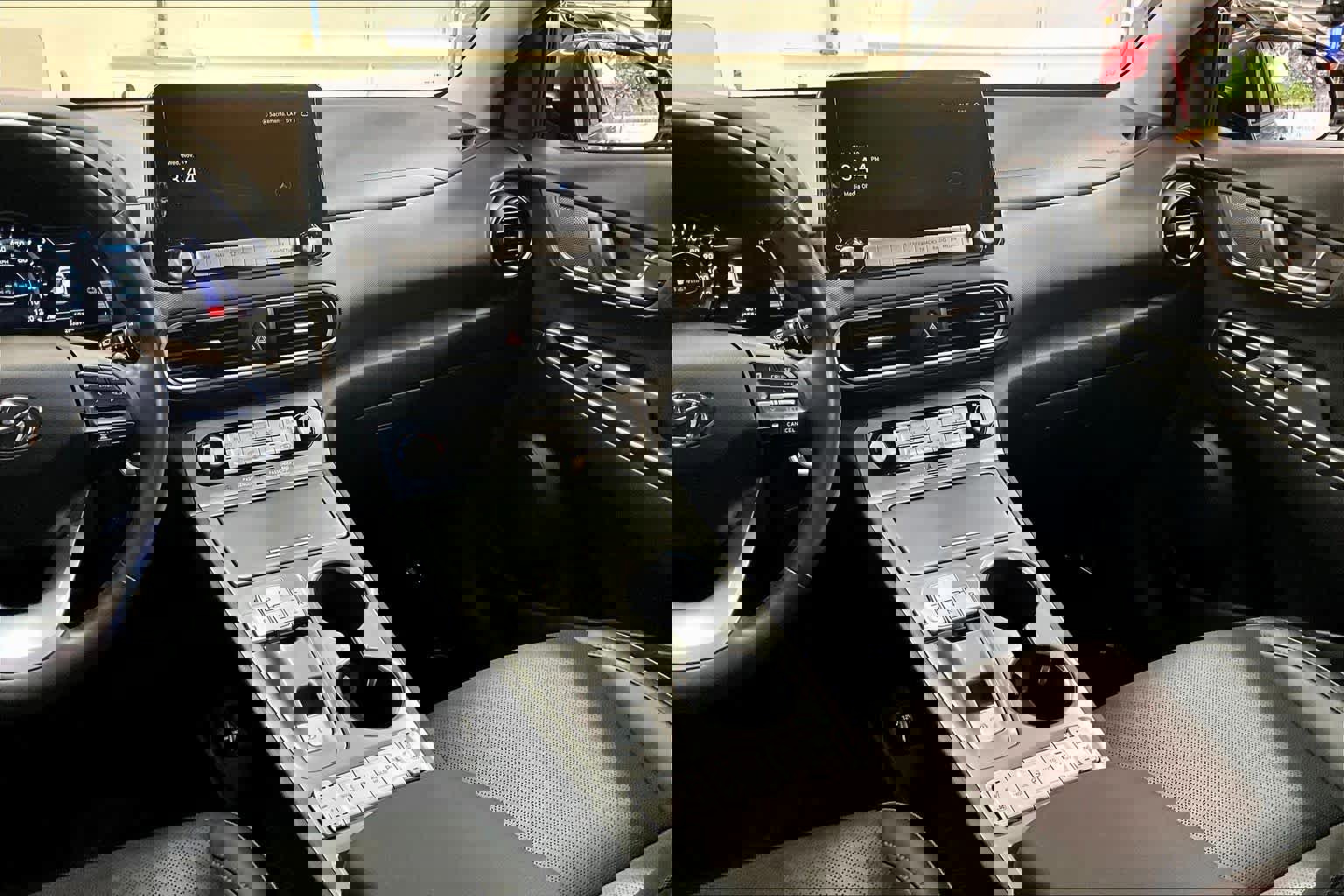 Used 2020 Hyundai Kona Ultimate image 9