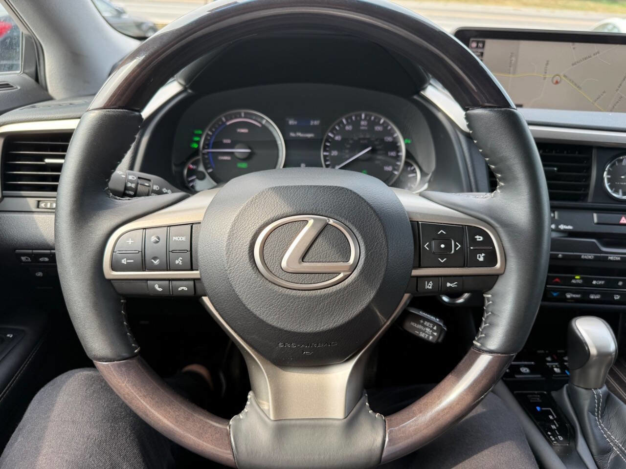 Used 2017 Lexus RX 450h AWD image 26